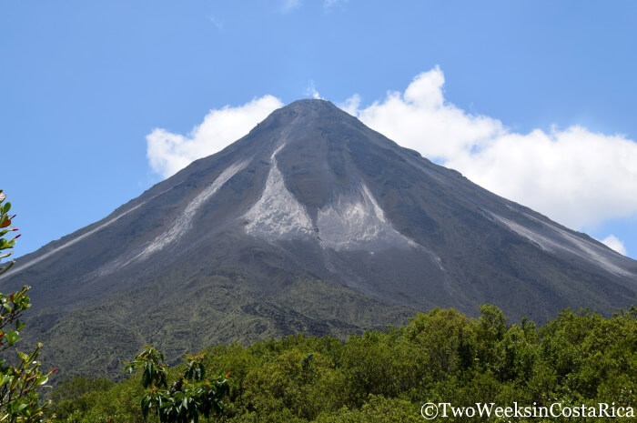 Hiking in Arenal Volcano National Park