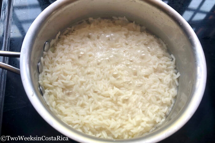 How to Cook Rice Costa Rican Arroz Con Pollo