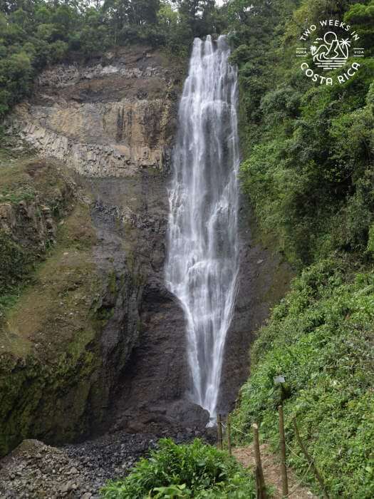 lofty waterfall at cascadas pozo azul