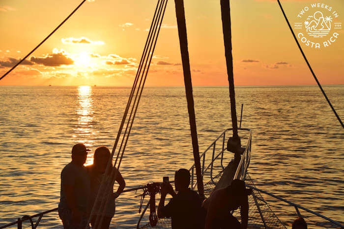 Sunset Sailing Quepos